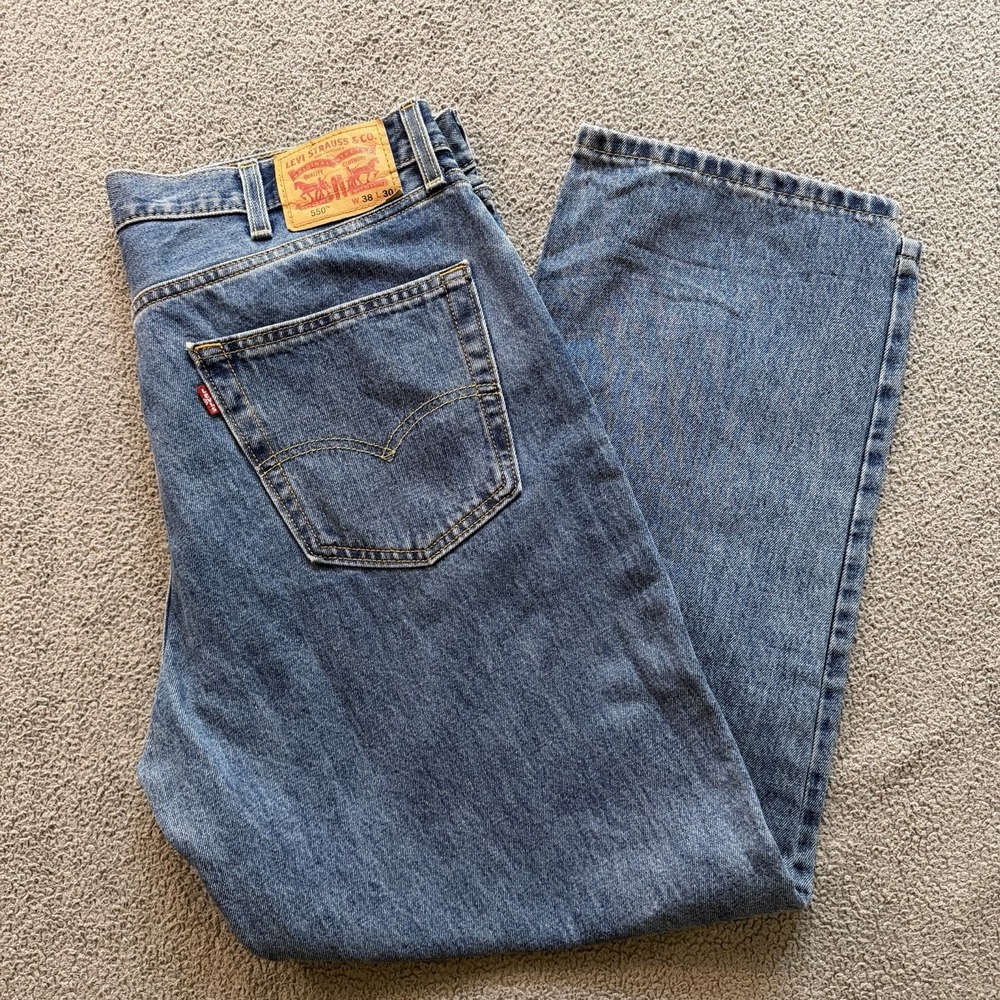 Levi's 550 Relaxed Fit Jeans Blue Medium Wash Denim 100% Cotton Men's 38x30
